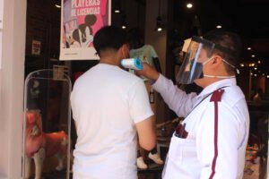 REDOBLA UGCH MEDIDAS DE SEGURIDAD PARA EVITAR CONTAGIOS POR COVID DURANTE “BUEN FIN” 6