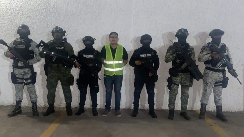 Detienen a presunto jefe de plaza del CJNG en operativo conjunto en San ...