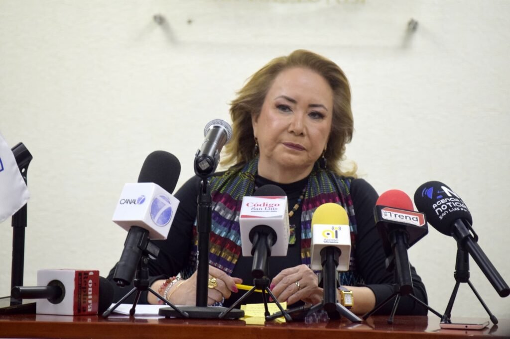 2-ministra-1024x682